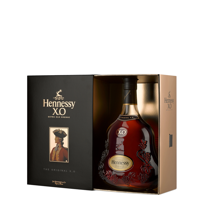 Hennessy X.O Magnum in Gift Box  (1.5 Liter Bottle)